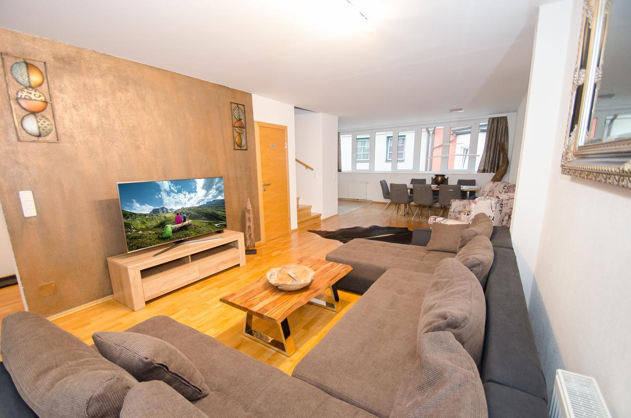 Penthouse Seven By All In One Apartments Zell am See Bagian luar foto