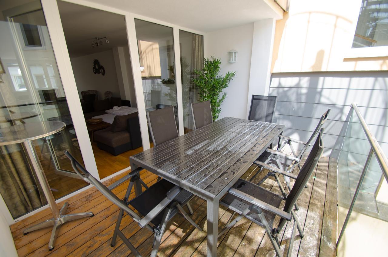Penthouse Seven By All In One Apartments Zell am See Bagian luar foto